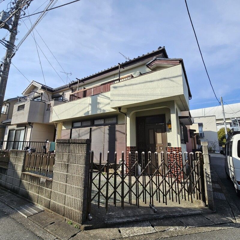 旭町貸家の外観写真