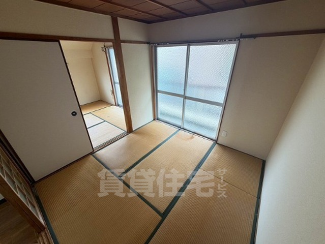 マンションいなば1号館の居間写真