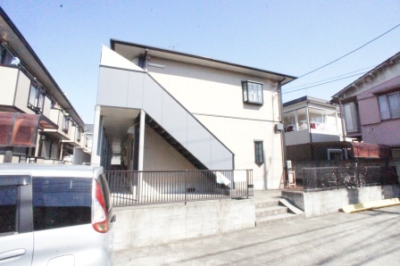 シャルマン向ヶ丘B棟の外観写真