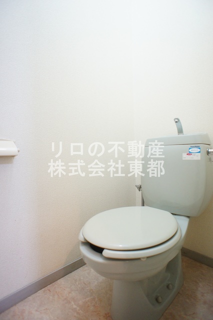 トイレ　※１０５号室写真です。