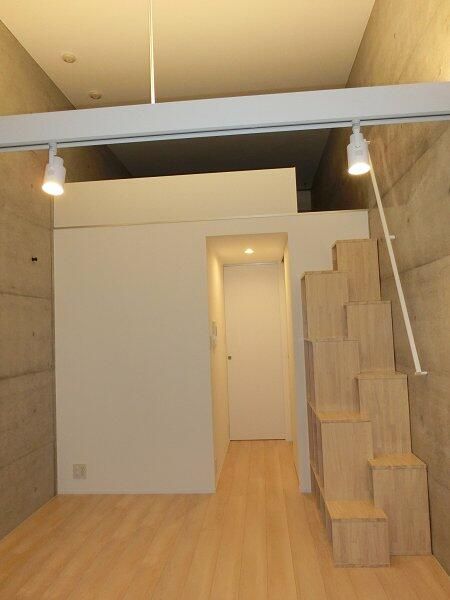 エントランス　建物の内部です