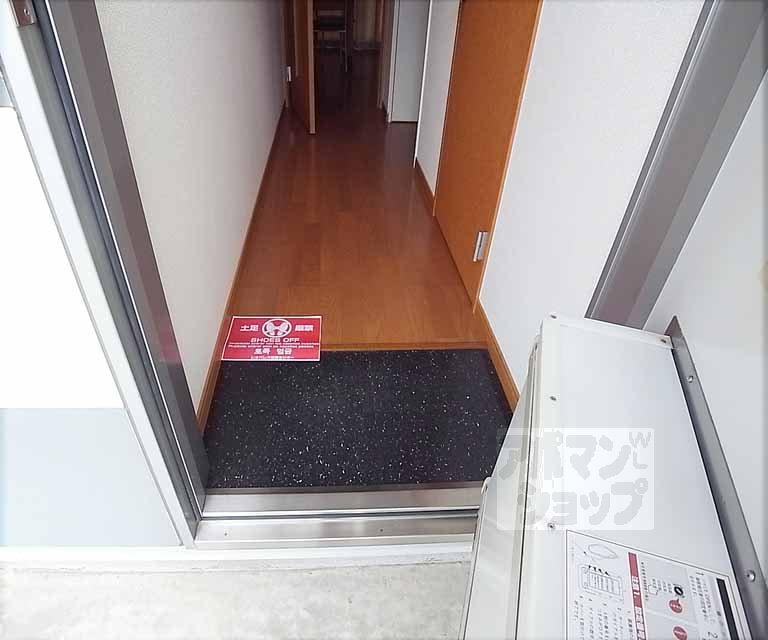 玄関　玄関です。