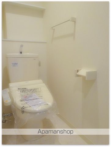 地下鉄長堀鶴見緑地線 松屋町駅 徒歩4分 9階建 築12年のトイレ写真