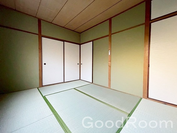 ＪＲ牟岐線 阿波富田駅 徒歩40分 3階建 築47年の居間写真