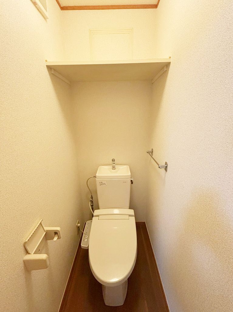 レオパレス池袋ウエストのトイレ写真