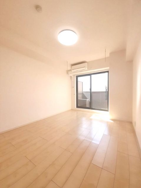 プラシードの居間写真