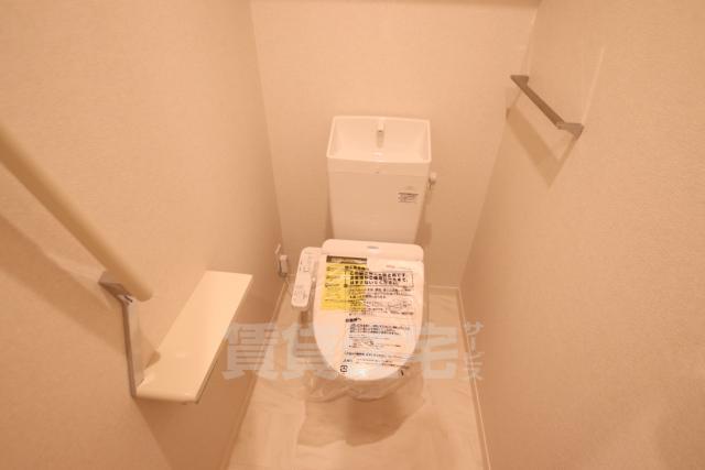 広島電鉄白島線 白島駅 徒歩16分 3階建 築4年のトイレ写真