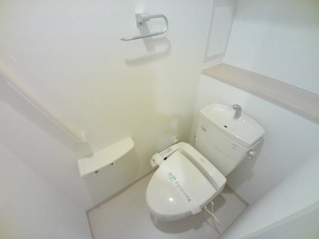 シー・クリサンス神戸のトイレ写真