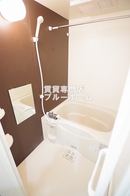 南海本線 住吉大社駅 徒歩6分 3階建 築3年の風呂写真