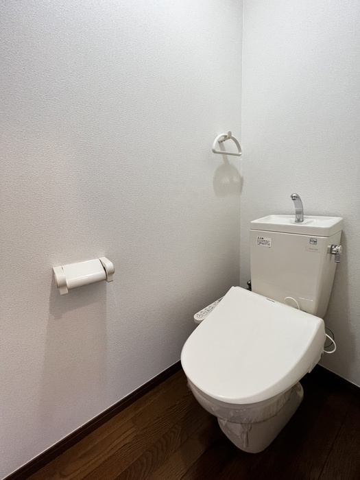 ハウスリバ-ユBのトイレ写真