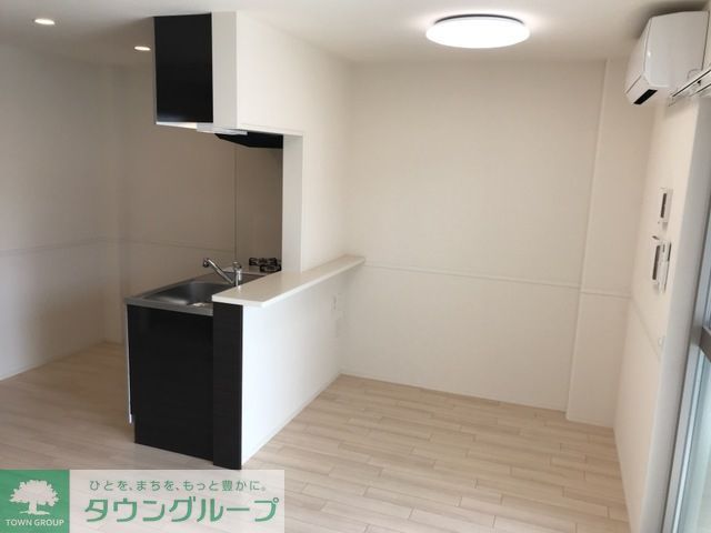 居室・リビング　お部屋探しはタウンハウジング千葉店にお任せ下さい♪
