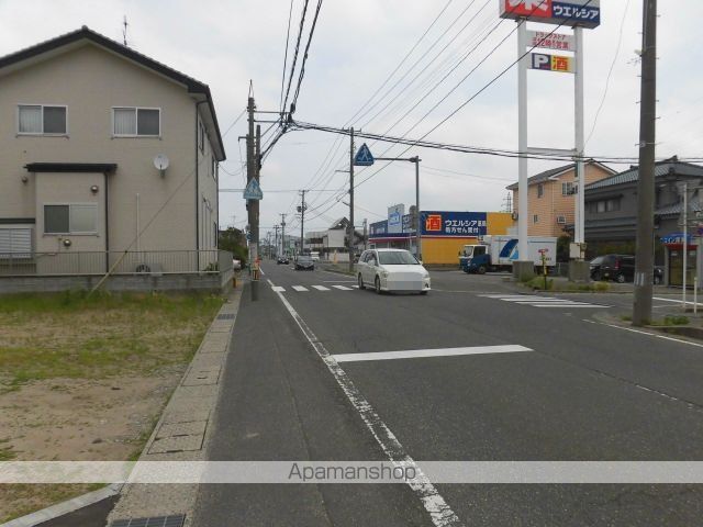 その他　前面道路（その他）まで0m