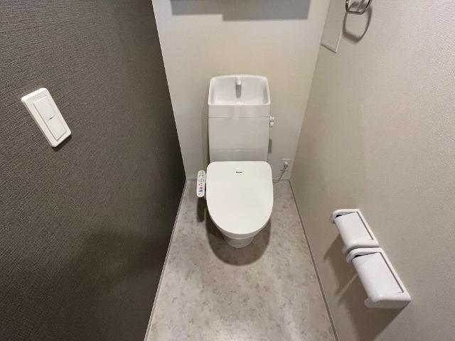 トイレ　シャワー付トイレ