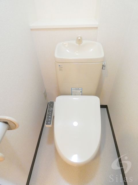 近鉄大阪線 長瀬駅 徒歩5分 3階建 築25年のトイレ写真