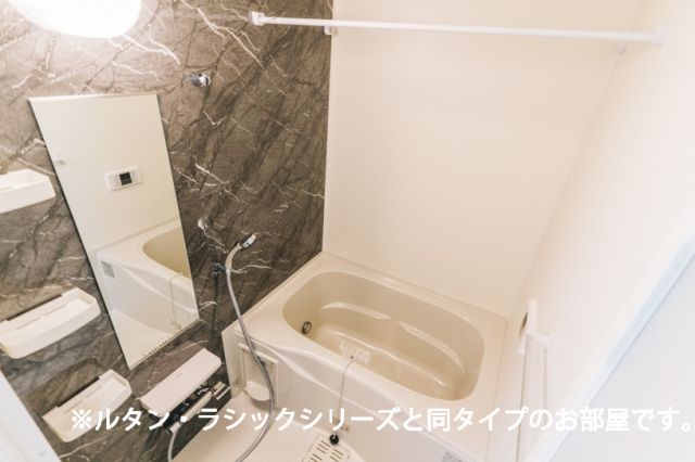 オーブリーの風呂写真