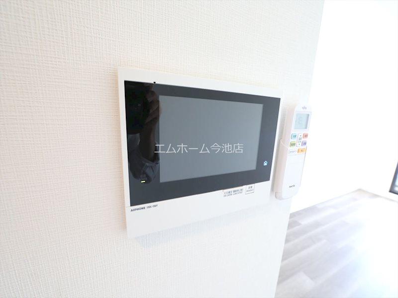 セキュリティ　TVモニター付インターホン完備