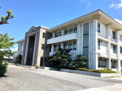 中学校　長浜市立南中学校（中学校）まで2211m
