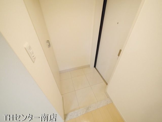 玄関　同タイプ別部屋写真