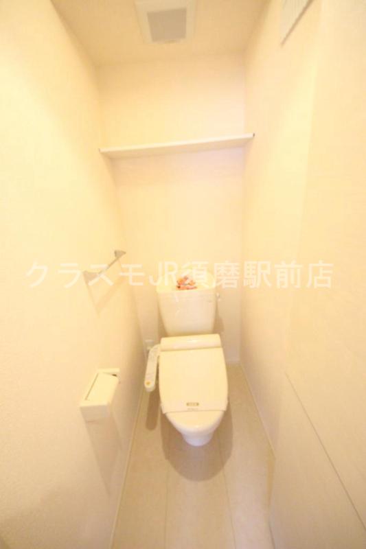 トイレ　清潔感のある爽やかなトイレ。誰もがリラックスできる空間です。