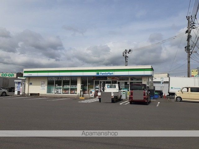 コンビニ　ファミリーマート志布志安楽店（コンビニ）まで1800m