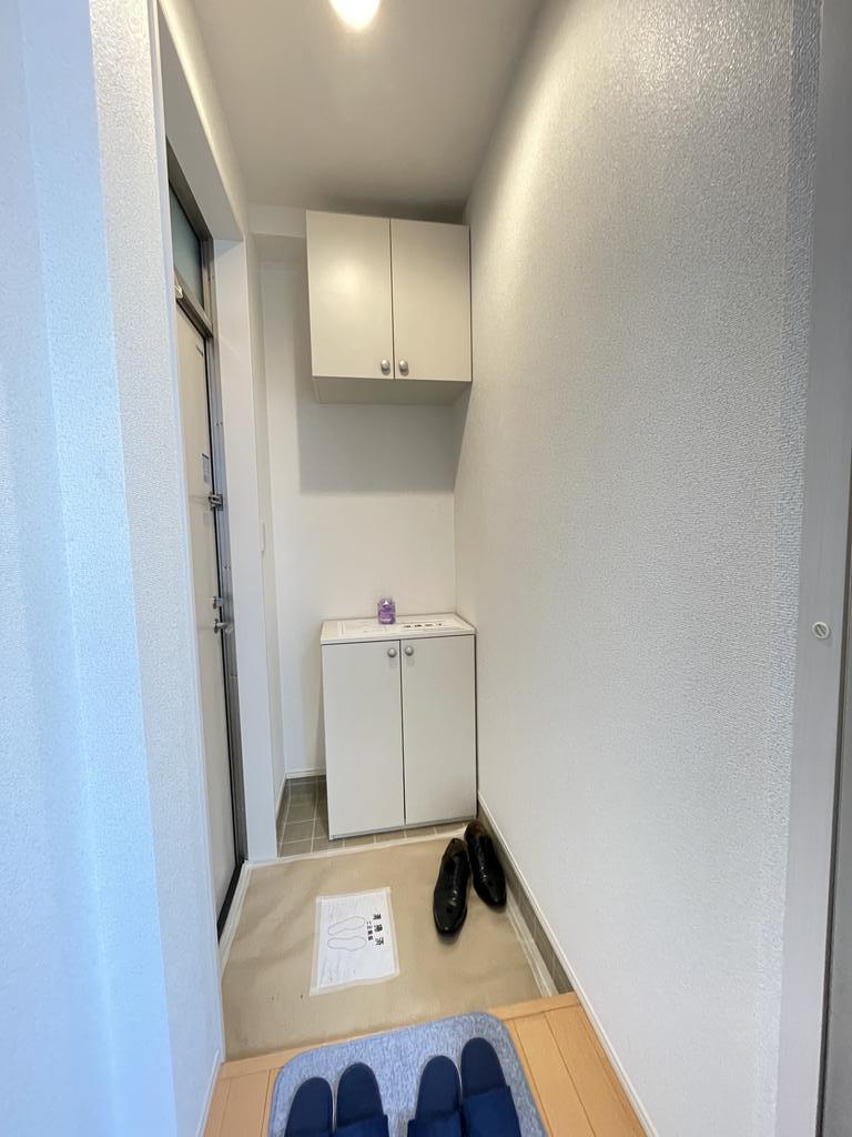玄関　1Kには希少な玄関ホールのある間取り！！