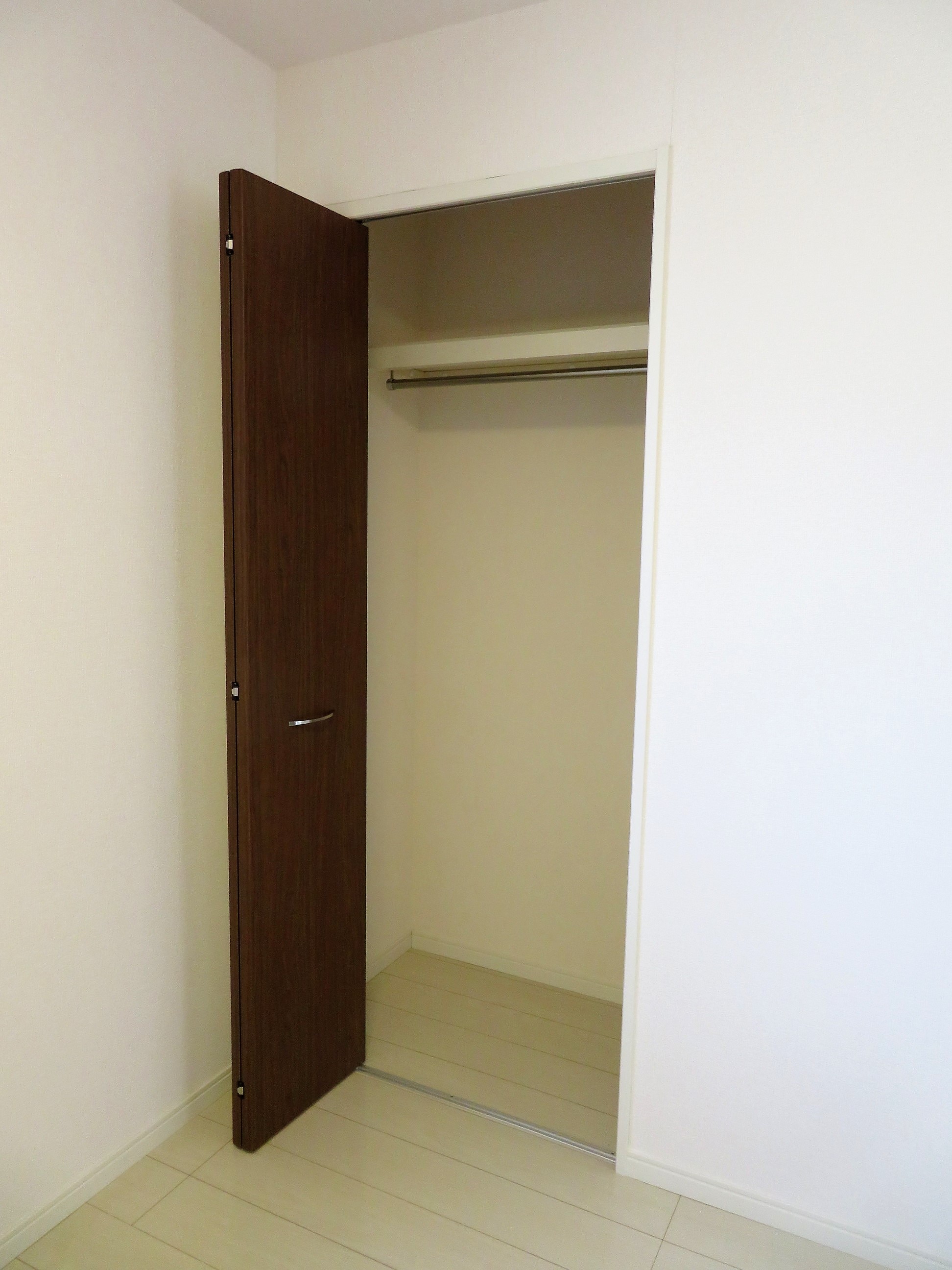 収納　各部屋に収納があり、充実しております！荷物が多い方でも安心。