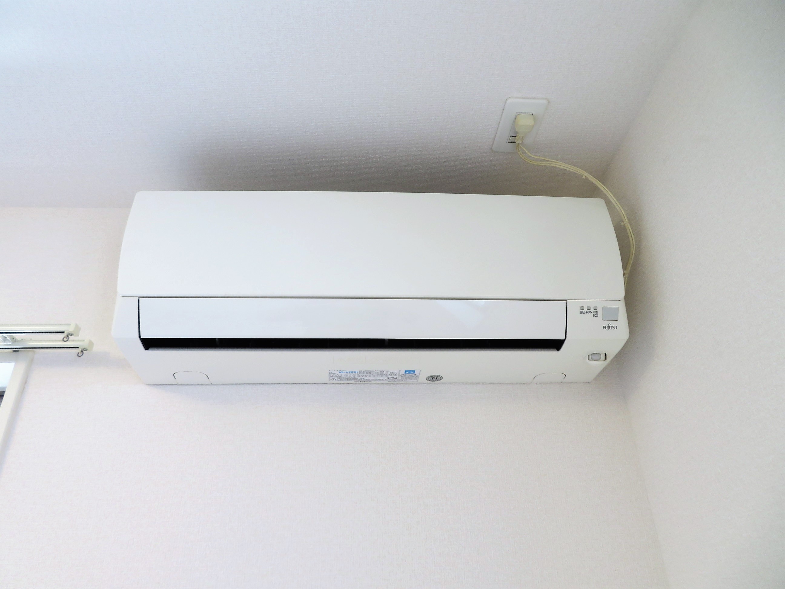 その他設備　エアコン2台付き！全室完備で夏冬快適です！