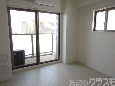 その他部屋・スペース　白を基調にした明るいお部屋です。