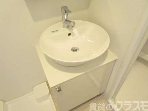 洗面設備　嬉しい独立洗面！