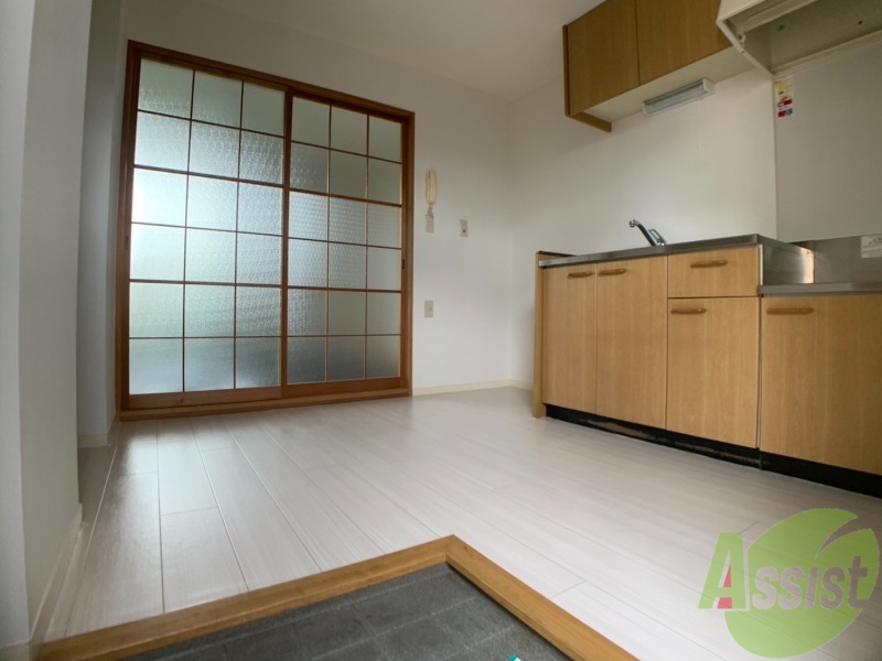 玄関　玄関から撮影しました。広々としていますね！