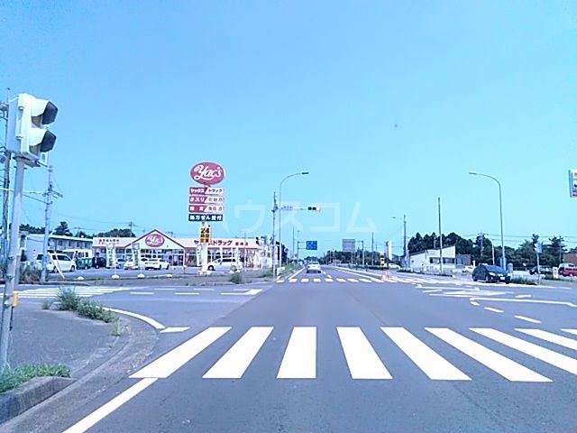 【鹿嶋市大字宮津台のアパートのドラックストア】