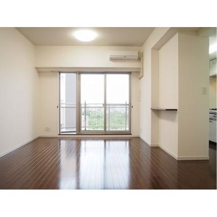 居室・リビング　※写真は別号室の参考写真です