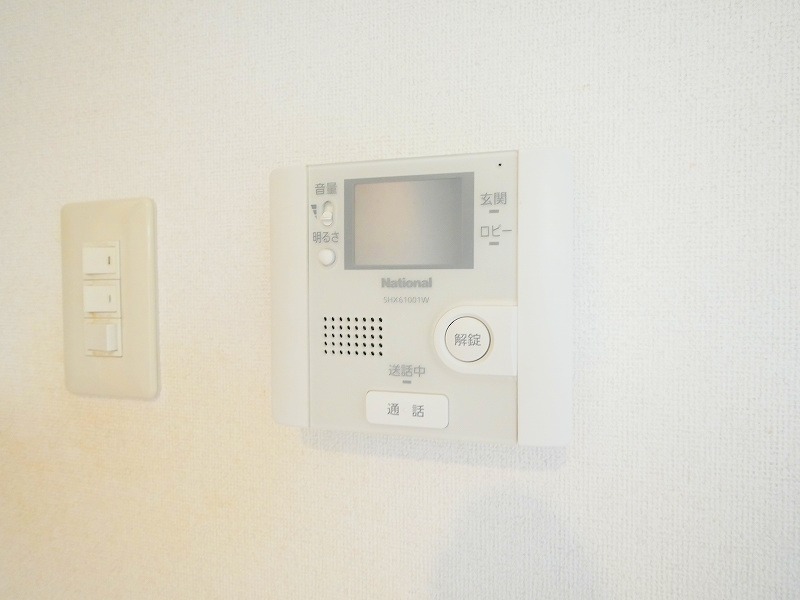 セキュリティ　セキュリティ対策にモニターホン＆オートロック♪