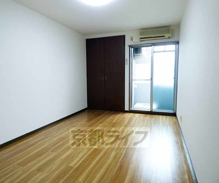 居室・リビング　綺麗な洋室です