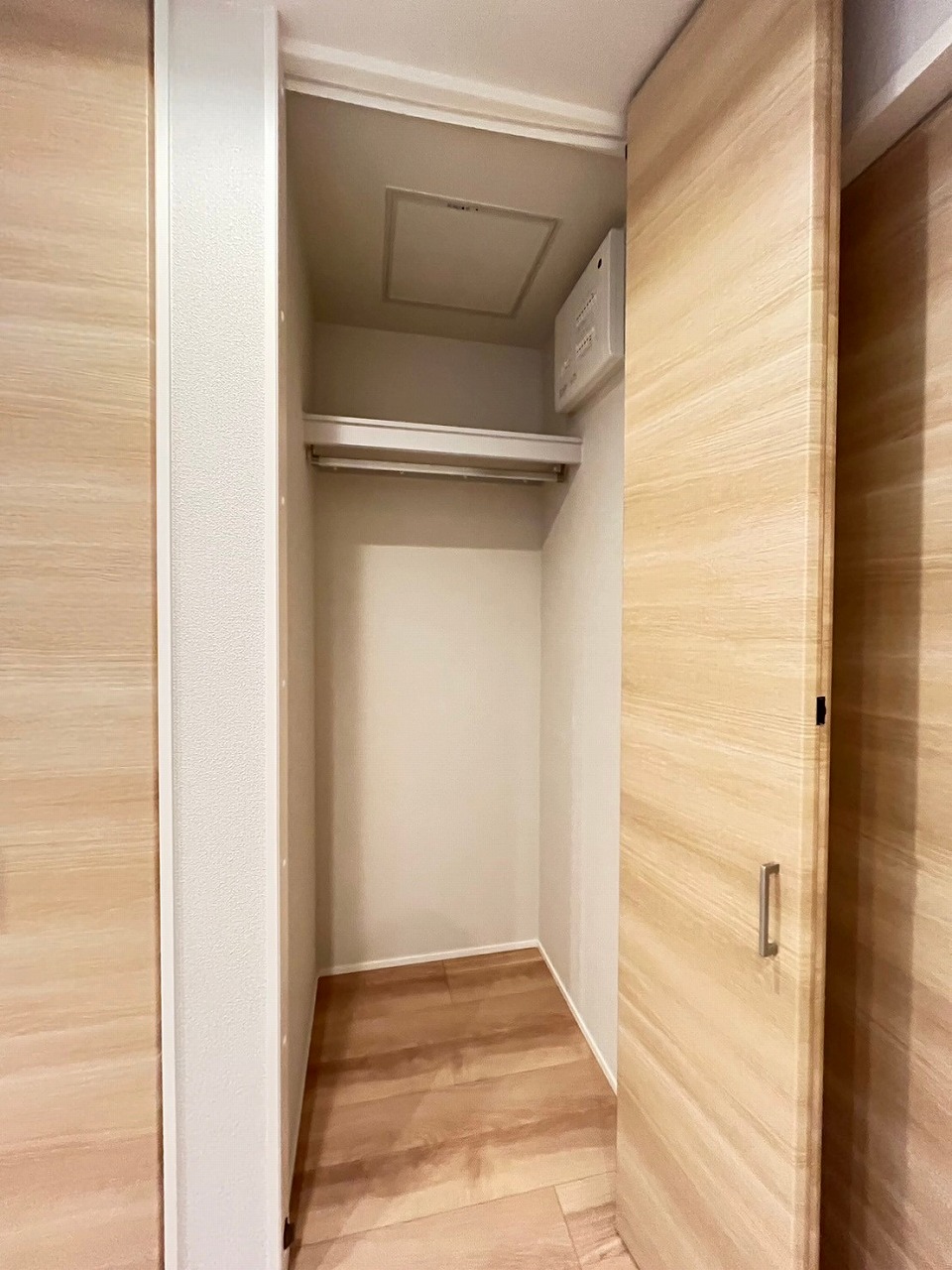 収納　※同じ間取り違う部屋の写真です。