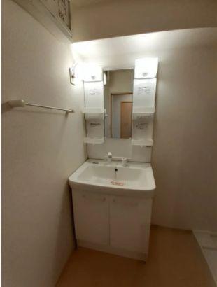 洗面設備　シャンプードレッサー付き