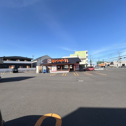 飲食店　かつや登別店（飲食店）まで244m
