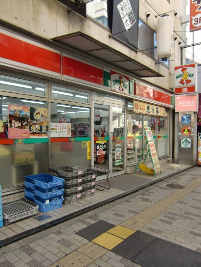 コンビニ　サンクス（コンビニ）まで568m