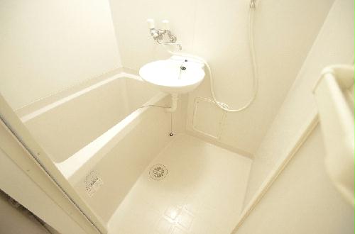 バス・シャワールーム　備品や設備仕様は号室等により異なるため現地をご確認ください。