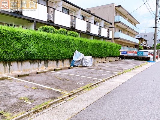 【コーポかわきんの駐車場】