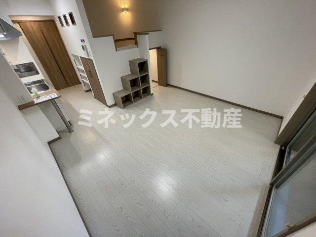 【シャトレ末広の建物外観】