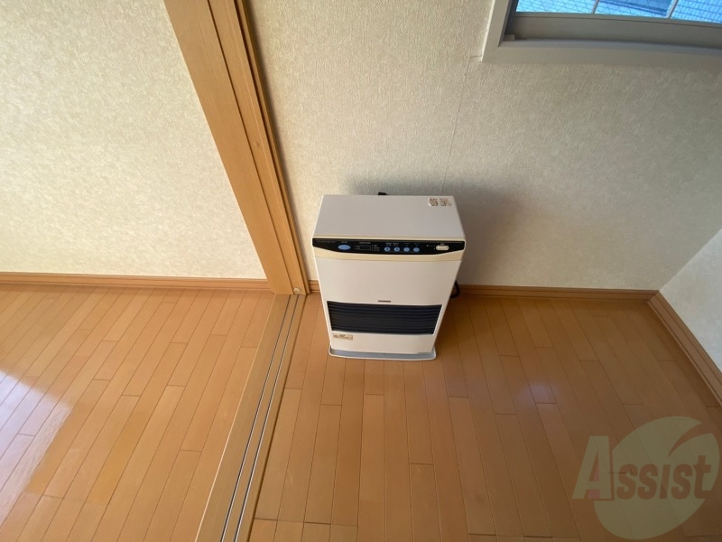 その他設備　灯油暖房です。札幌の寒い冬もこれで大丈夫！