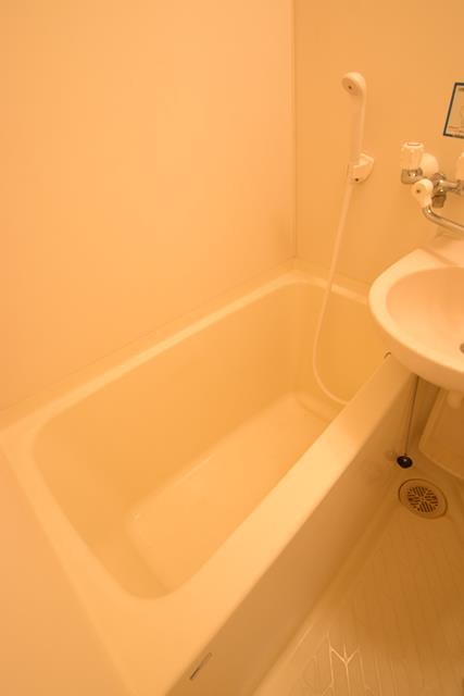 バス・シャワールーム　反転間取参照