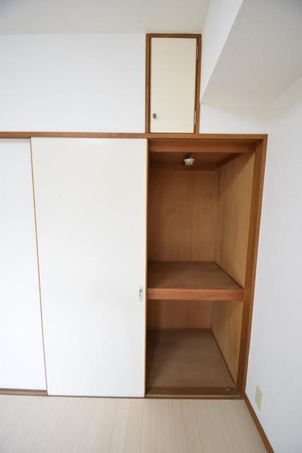 収納　反転間取参照