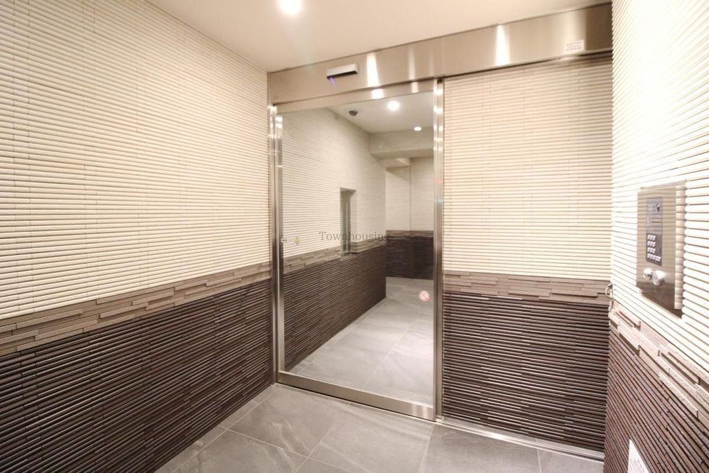 ロビー　エントランス