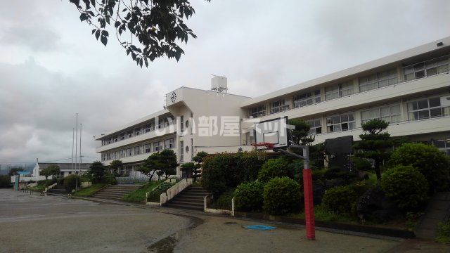 小学校　竜王北小学校（小学校）まで1557m