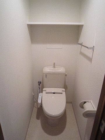 トイレ　ウォシュレットあり