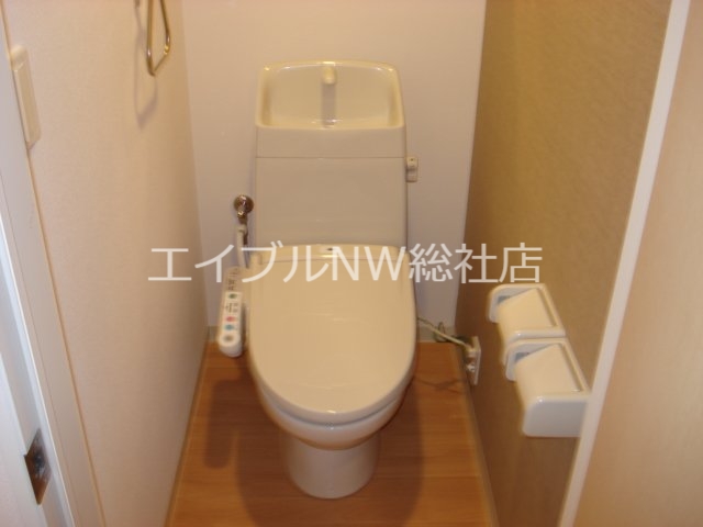 トイレ　シャワー付トイレ