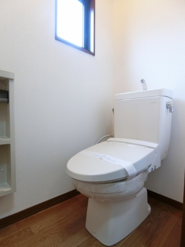 トイレ　図面と現状に相違がある場合には現状を優先