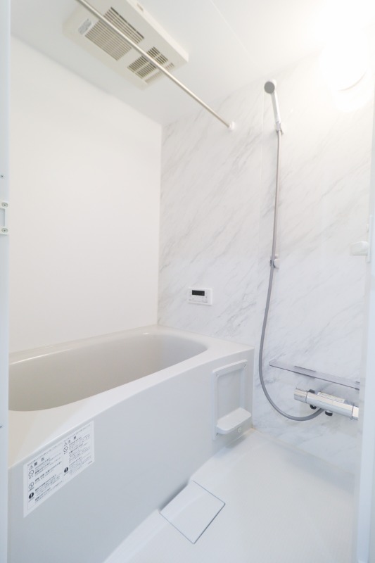 バス・シャワールーム　図面と現状に相違がある場合には現状を優先